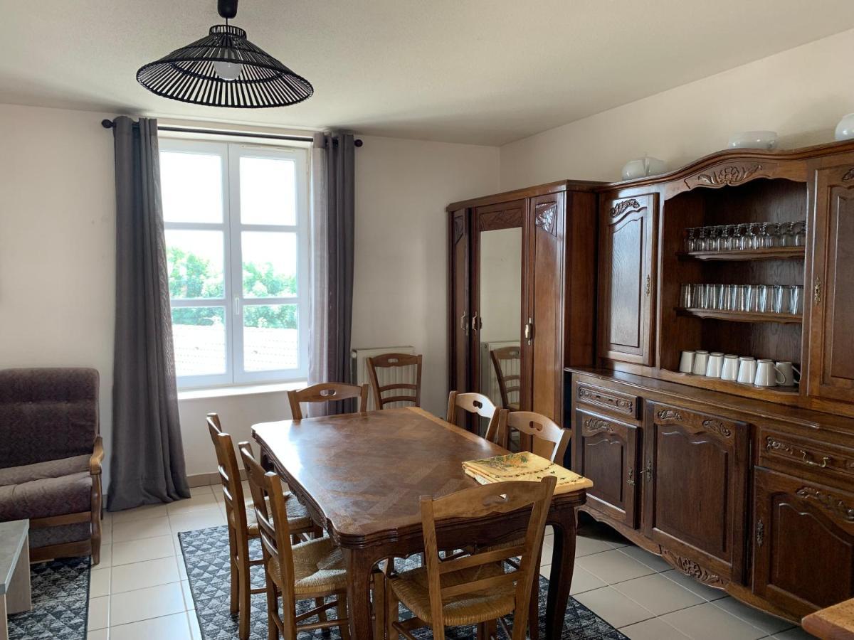 Auberge De La Tour Freycenet-la-Tour Eksteriør bilde