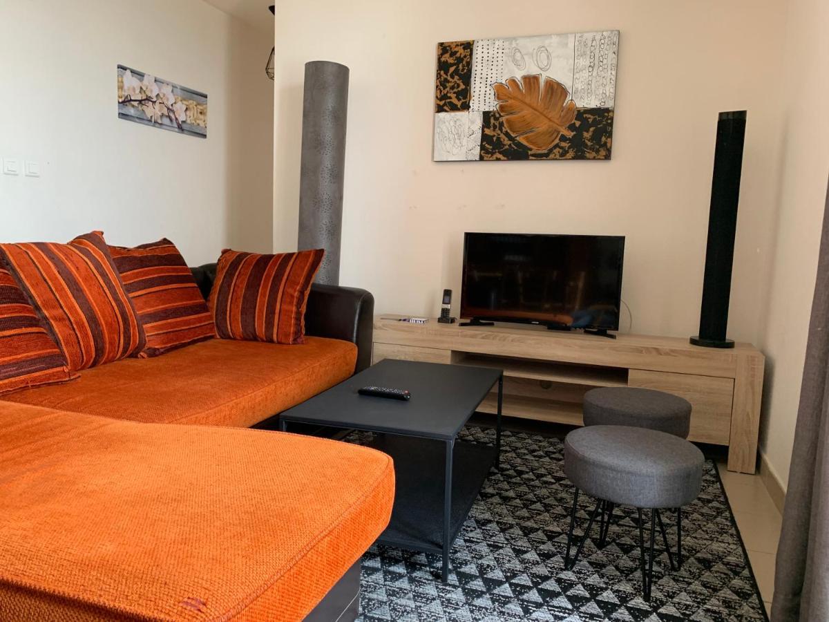 Auberge De La Tour Freycenet-la-Tour Eksteriør bilde