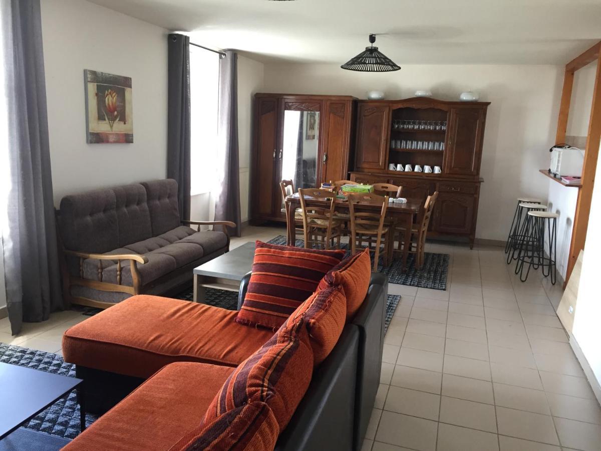 Auberge De La Tour Freycenet-la-Tour Eksteriør bilde