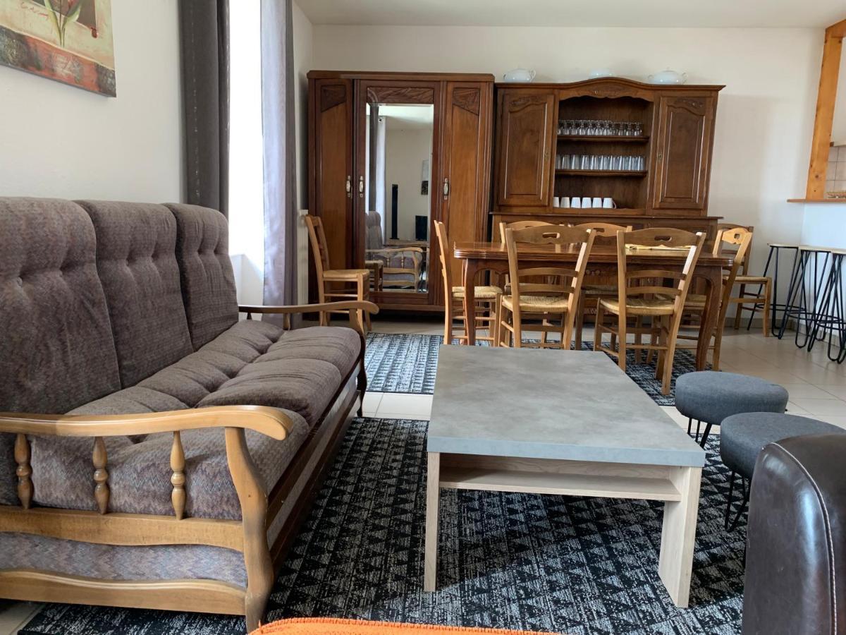 Auberge De La Tour Freycenet-la-Tour Eksteriør bilde