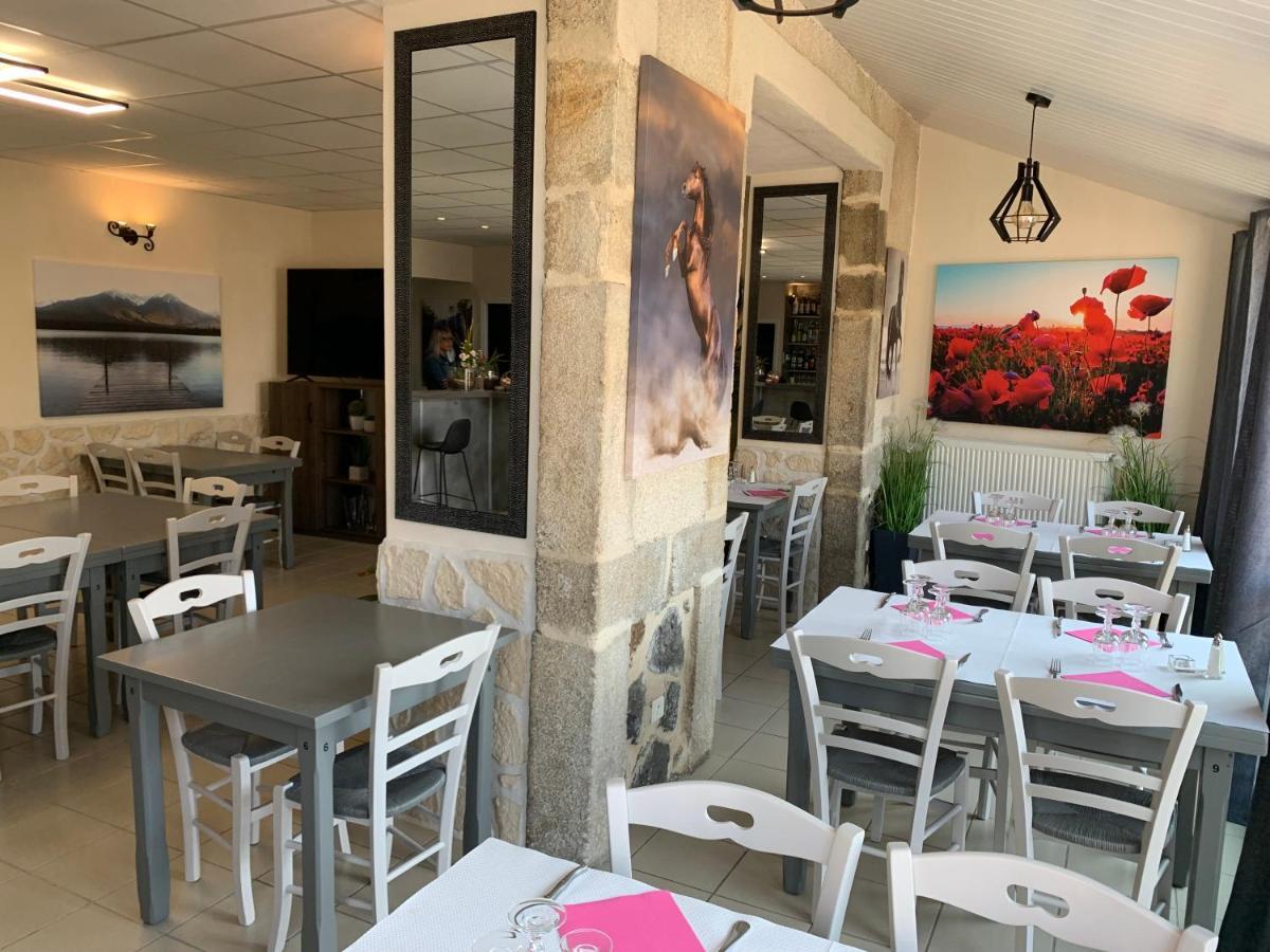 Auberge De La Tour Freycenet-la-Tour Eksteriør bilde